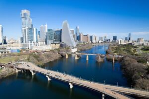 Costo de vida en Texas en 2026: Para familia de 4 personas