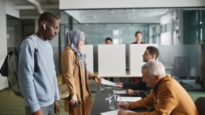 ¿Se Arrepiente la Comunidad Latina de Texas de Votar por Trump